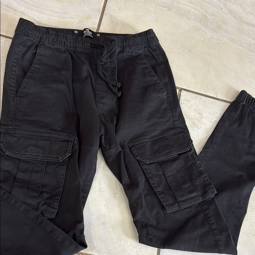 Men's Black Cargo Pants